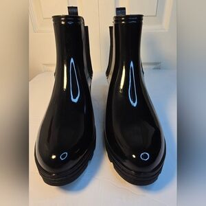 Capelli New York NWOB Black Chelsea Rubber Ankle Boots Rain Boots